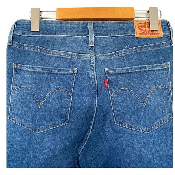 Levi’s mid rise embroidered skinny jeans 29 EUC - Picture 8 of 8